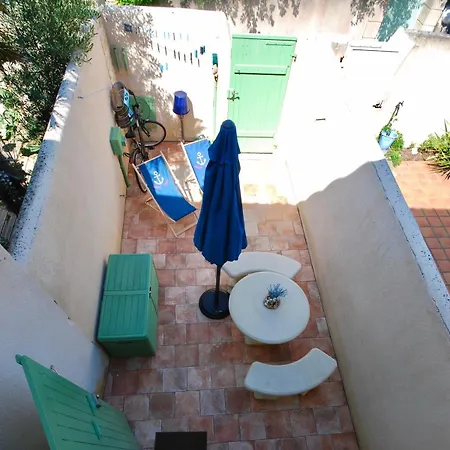 130 Les Gouverneurs 19 Holiday home *